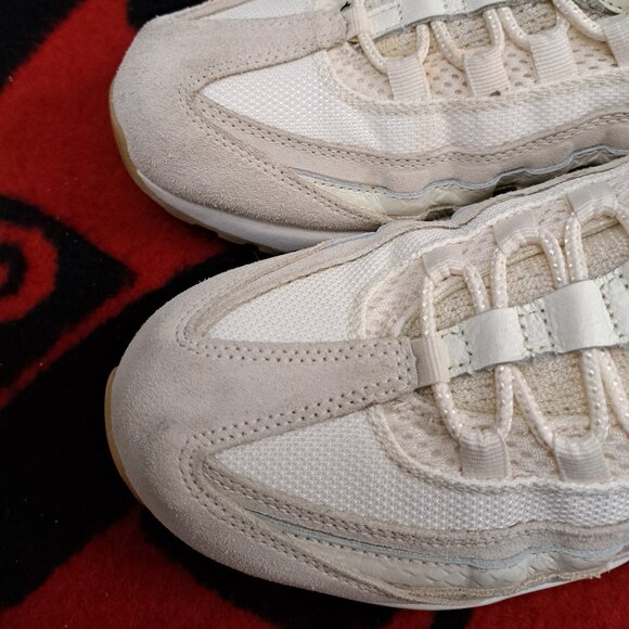 %Size 9.5 Nike Air Max 95 Premium Desert Sand 538416-102 Men A 11 main image 9